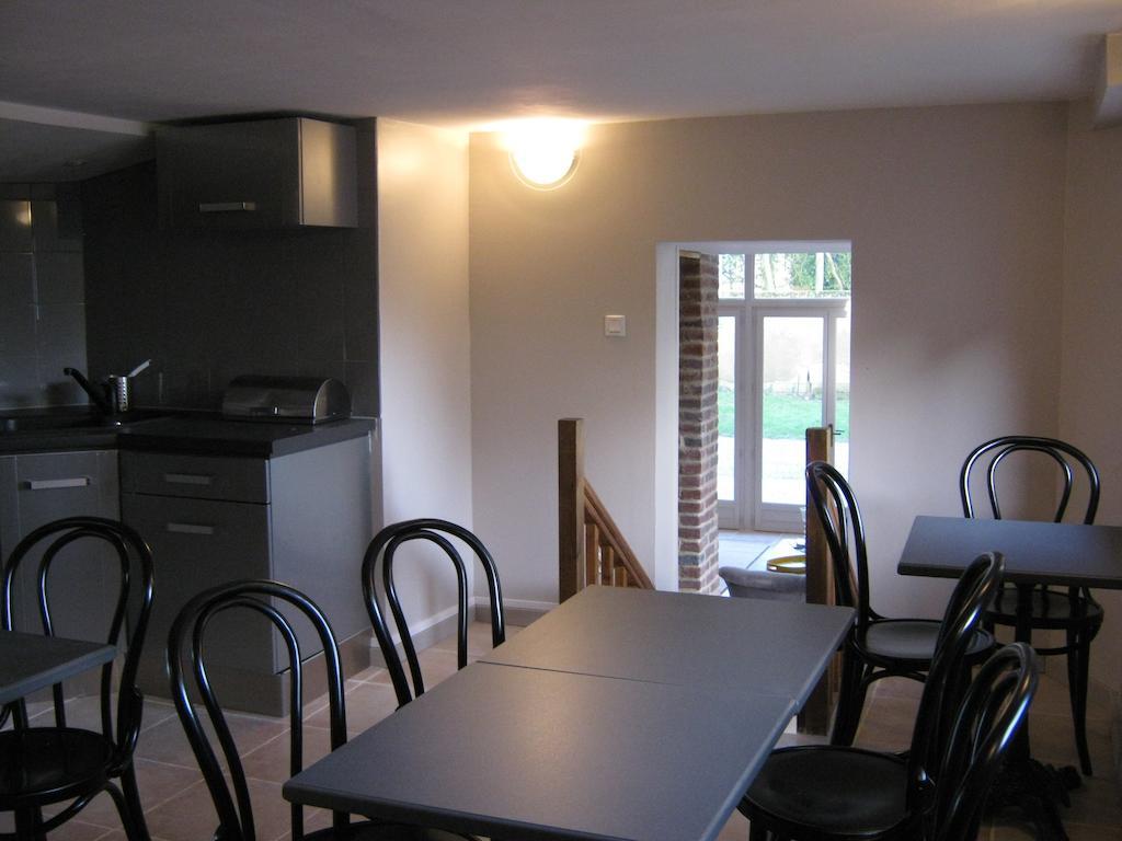 Aigneville Chambres D'Hotes La Chance Au Roy מראה חיצוני תמונה