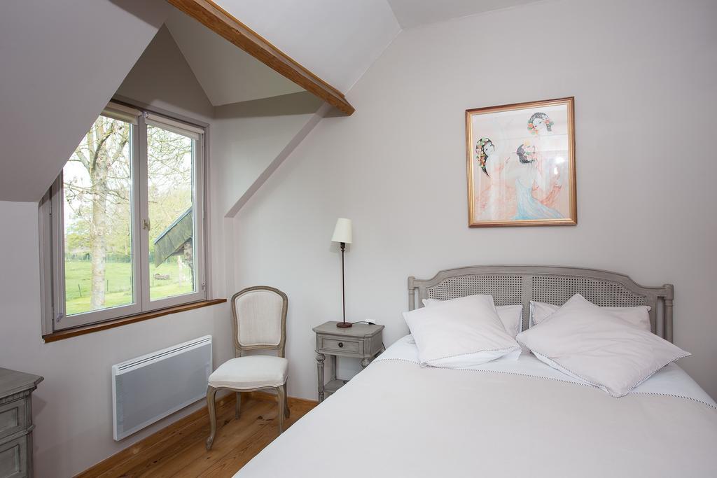 Aigneville Chambres D'Hotes La Chance Au Roy מראה חיצוני תמונה